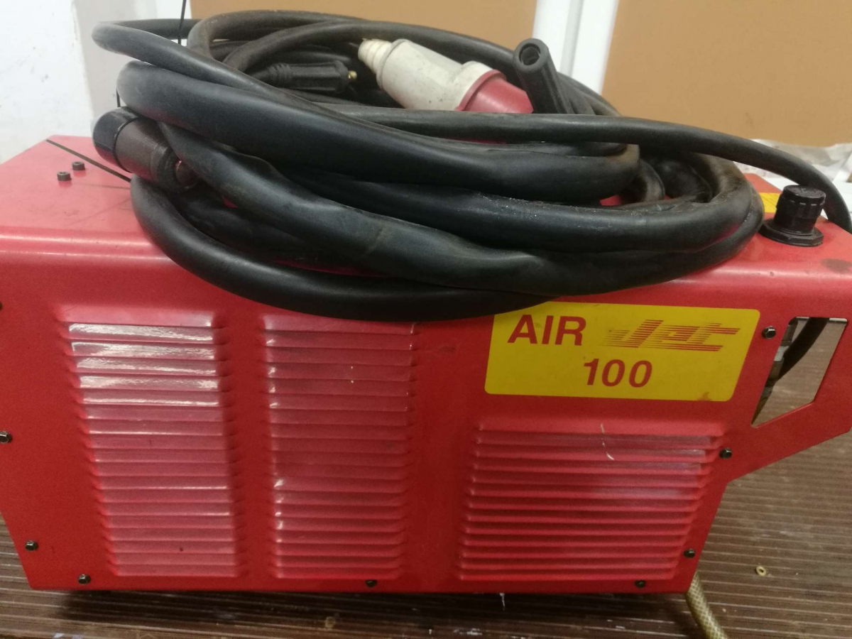 air 200 junior